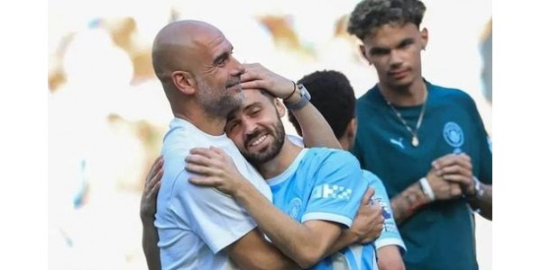 Tränen begleiteten den letzten Abschied des Routiniers von Manchester City Tränen begleiteten den letzten Abschied des Routiniers von Manchester City